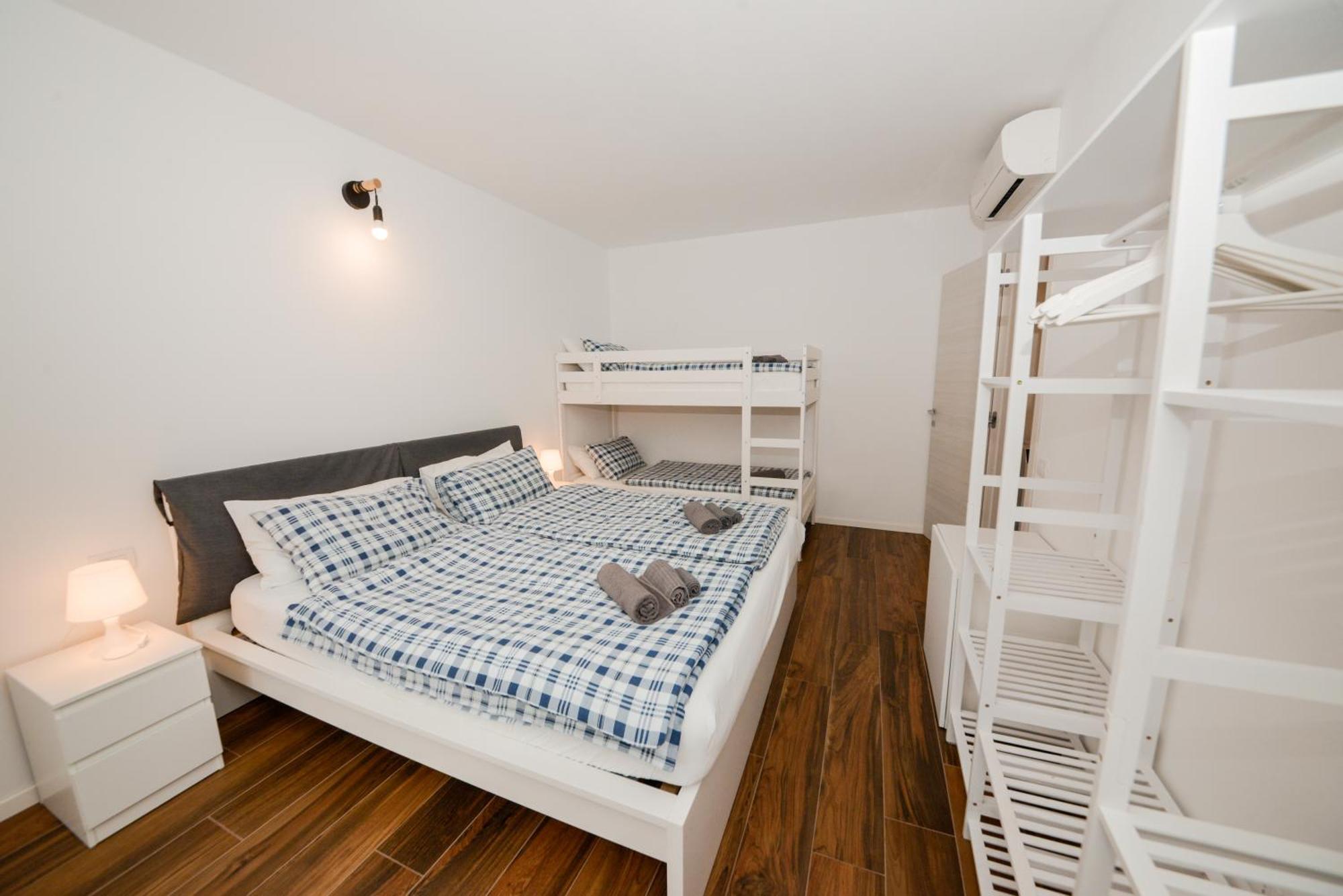 Garda Family & Solarium Appartement Riva del Garda Buitenkant foto