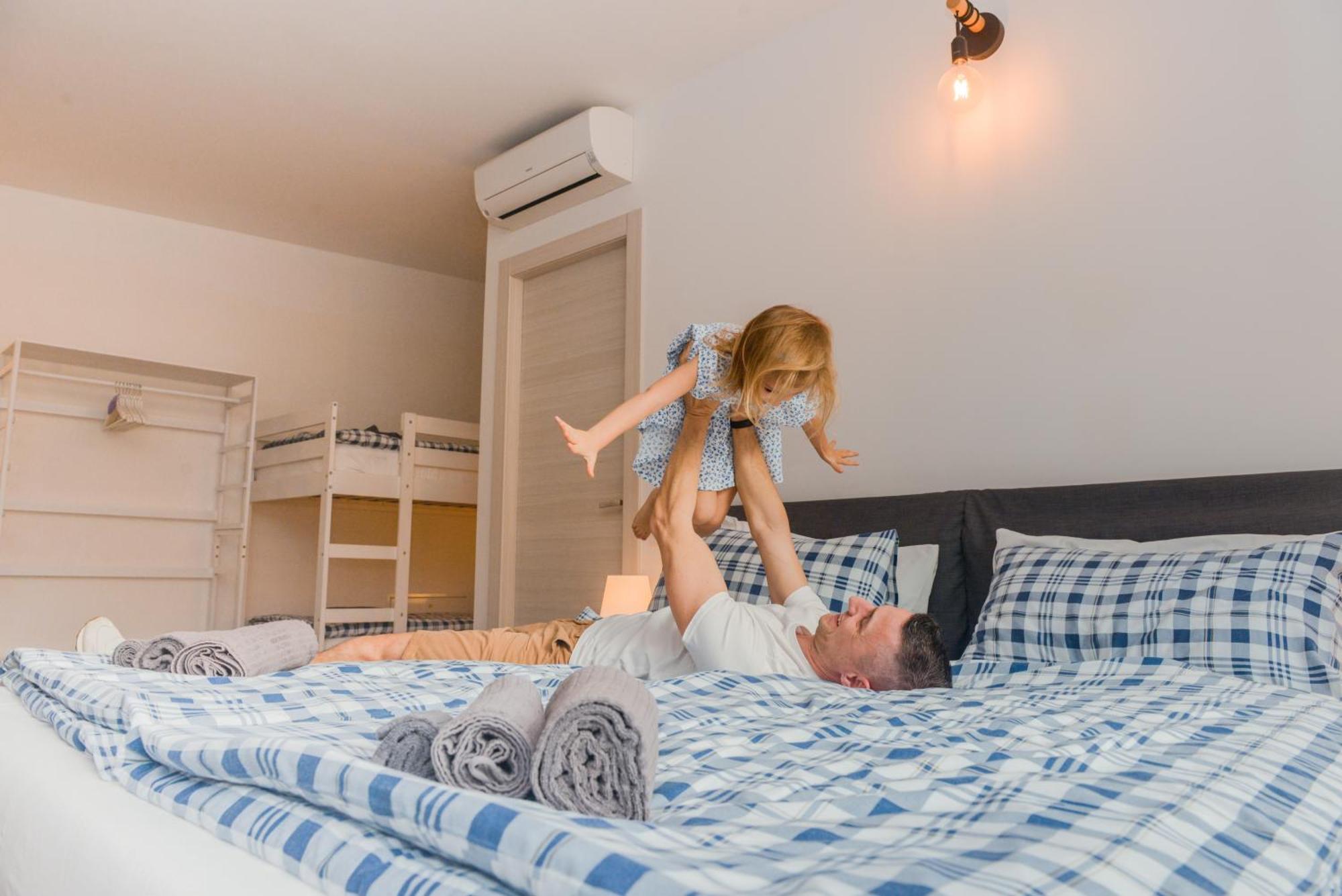 Garda Family & Solarium Appartement Riva del Garda Buitenkant foto